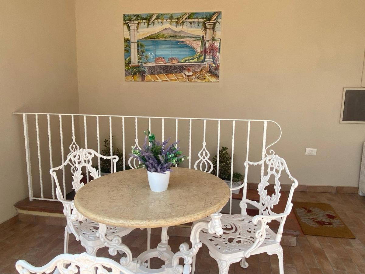 La Casa Di Vesta Villa Помпей Екстериор снимка